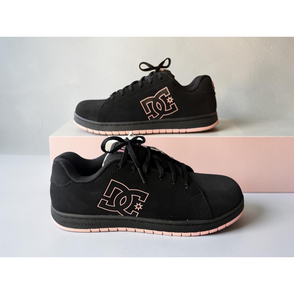 DC Work Crew Gaveler Womens 9.5M Composite Toe Work Shoes MaxTRAX Black Pink